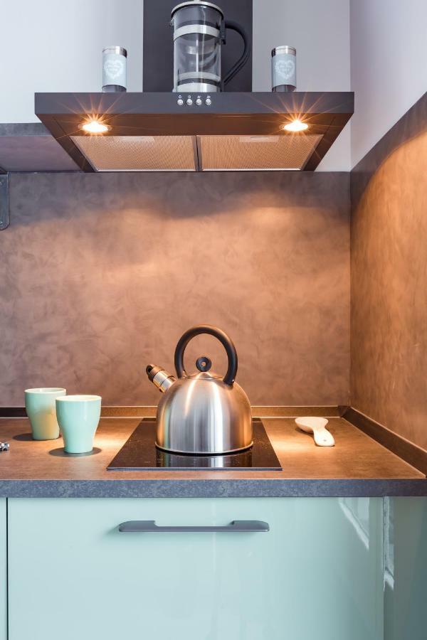 רומא Penthouse 40 In Trastevere With Seasonally Jacuzzi מראה חיצוני תמונה